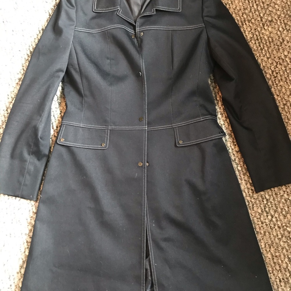 Tahari Black Long Jacket with Contrast Stitching - Picture 2 of 5